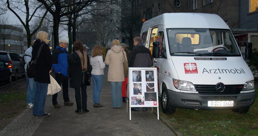 Krankenstation und Arztmobil